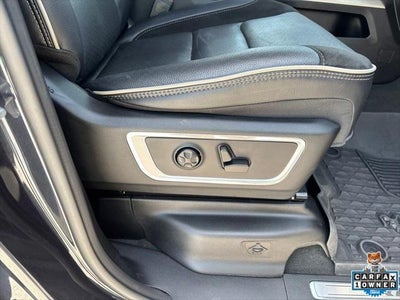 2021 RAM 1500 Laramie Crew Cab 4x4 5'7' Box