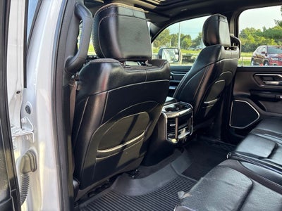 2023 RAM 1500 Laramie Crew Cab 4x4 5'7' Box