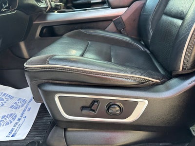 2023 RAM 1500 Laramie Crew Cab 4x4 5'7' Box