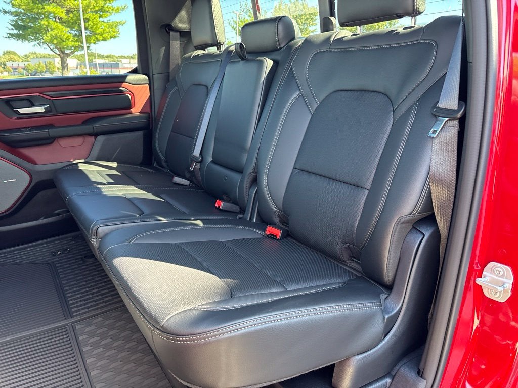 2027 RAM Ram 1500 RAM 1500 REBEL CREW CAB 4X4 5'7' BOX