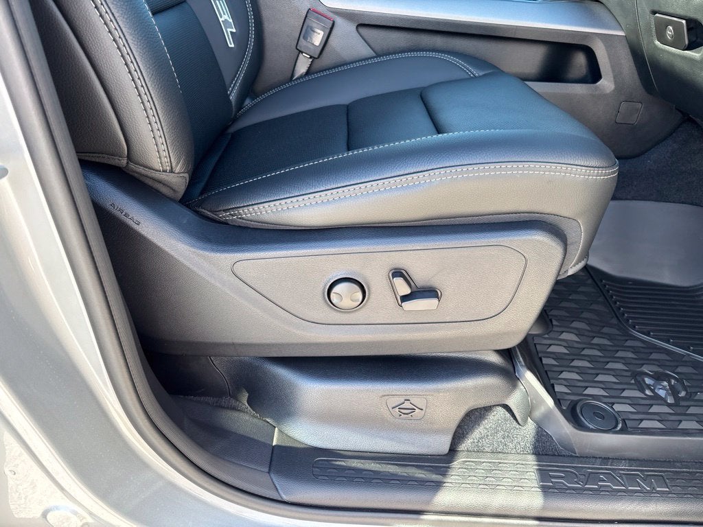 2027 RAM Ram 1500 RAM 1500 REBEL CREW CAB 4X4 5'7' BOX