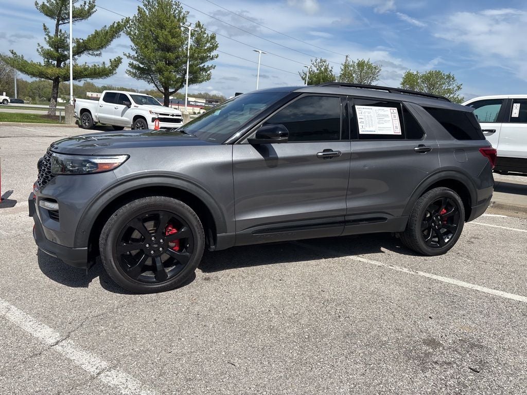 2021 Ford Explorer ST