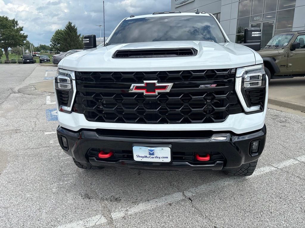 2024 Chevrolet Silverado 2500HD 4WD Crew Cab Standard Bed ZR2