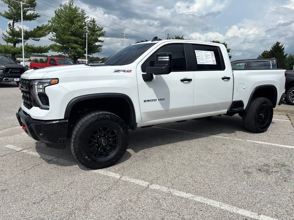 2024 Chevrolet Silverado 2500HD 4WD Crew Cab Standard Bed ZR2
