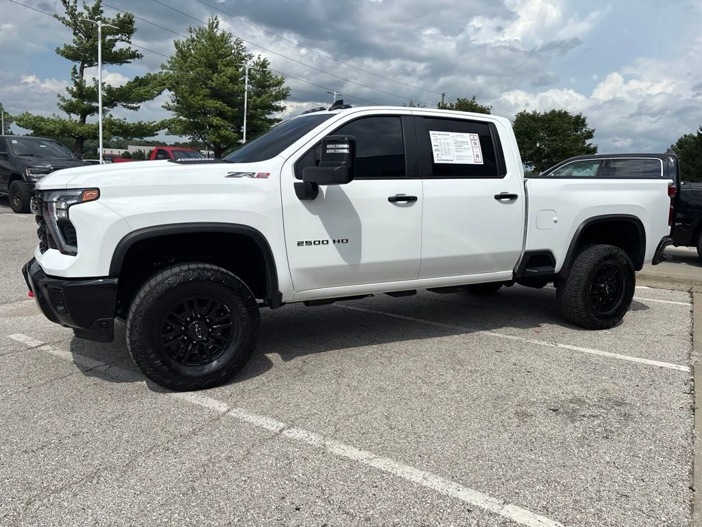 2024 Chevrolet Silverado 2500HD 4WD Crew Cab Standard Bed ZR2