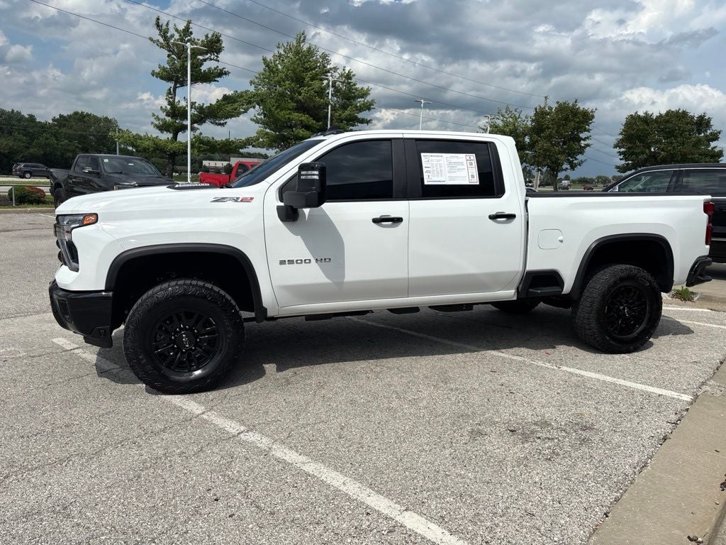 2024 Chevrolet Silverado 2500HD 4WD Crew Cab Standard Bed ZR2