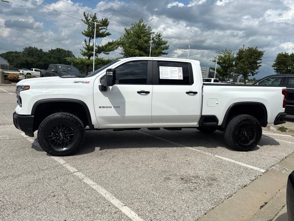 2024 Chevrolet Silverado 2500HD 4WD Crew Cab Standard Bed ZR2