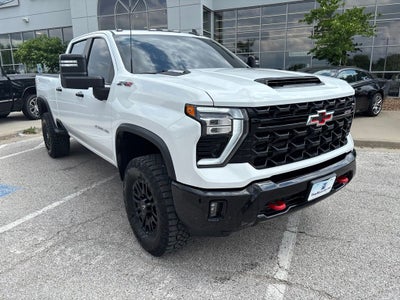 2024 Chevrolet Silverado 2500HD 4WD Crew Cab Standard Bed ZR2