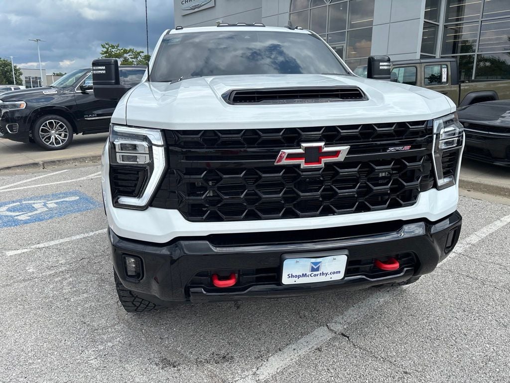 2024 Chevrolet Silverado 2500HD 4WD Crew Cab Standard Bed ZR2