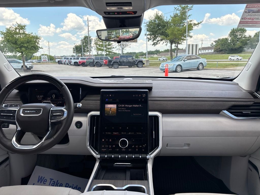 2024 GMC Acadia AWD Denali