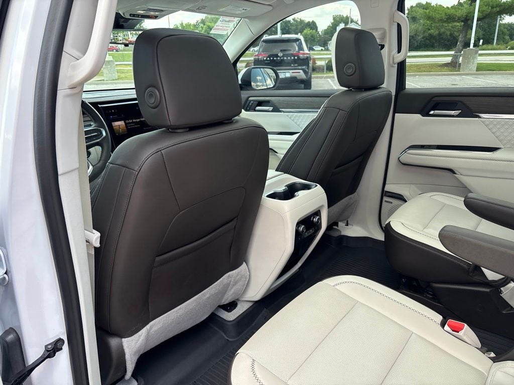 2024 GMC Acadia AWD Denali
