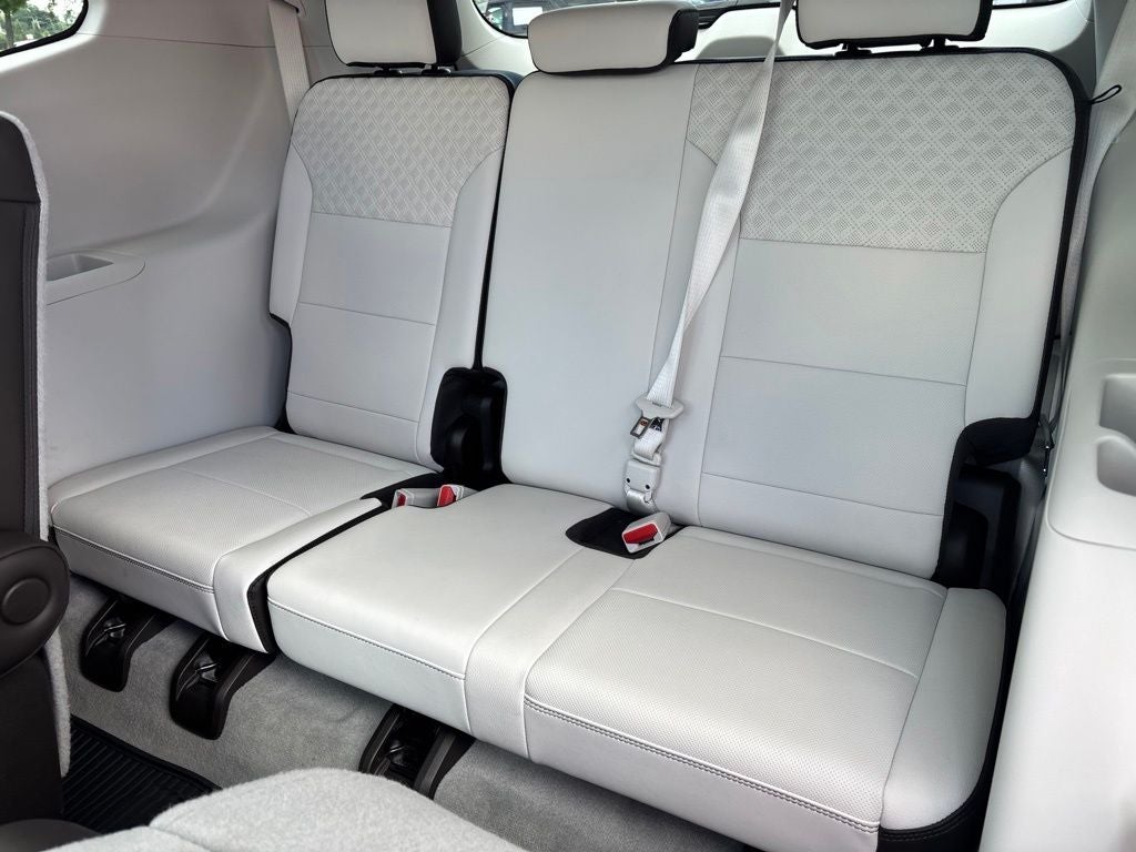 2024 GMC Acadia AWD Denali