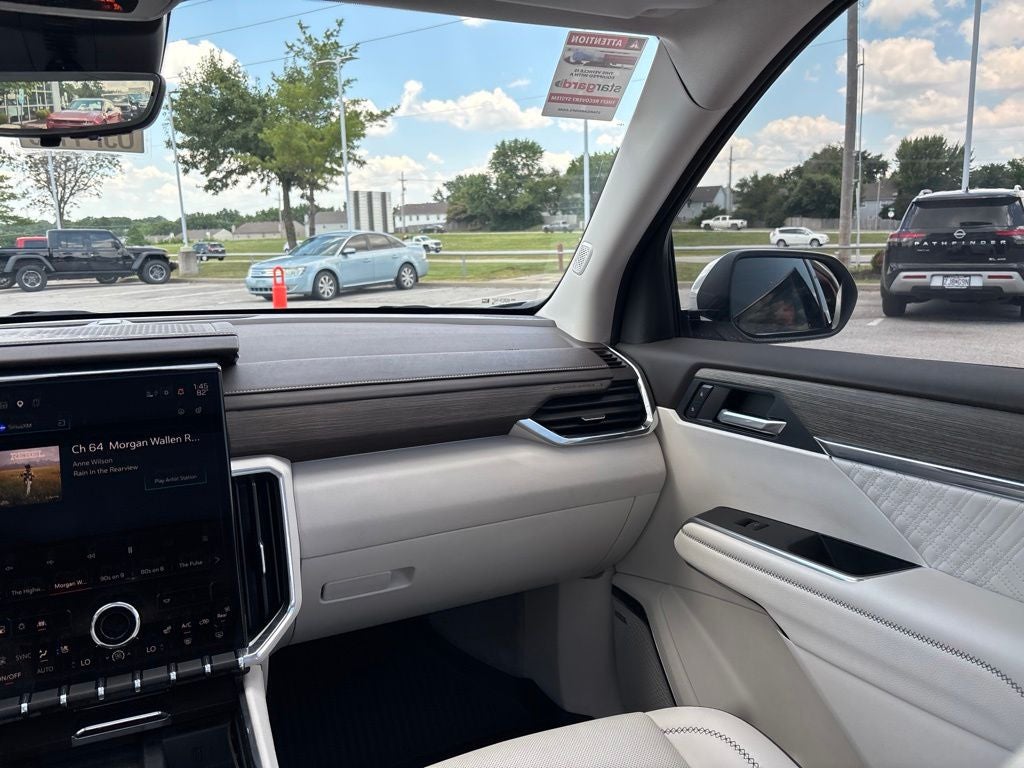 2024 GMC Acadia AWD Denali