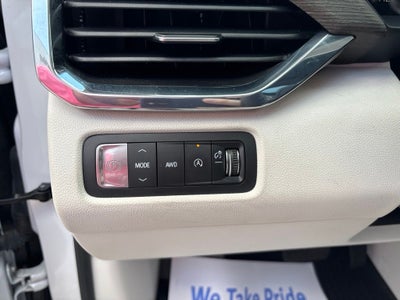2024 GMC Acadia AWD Denali