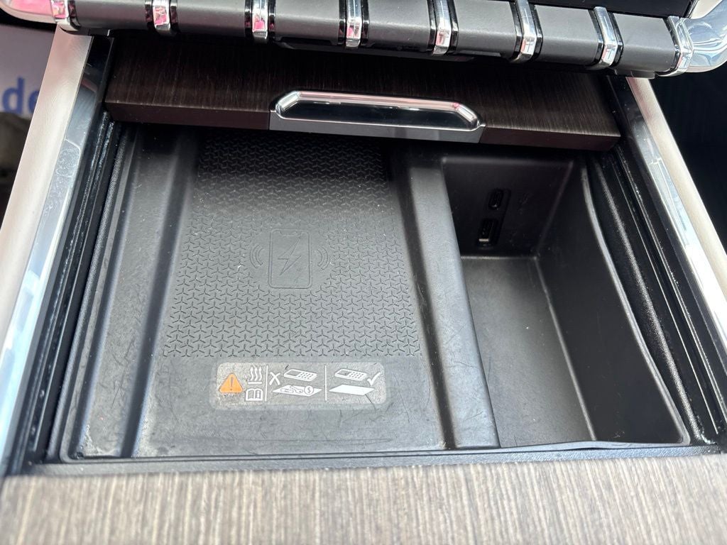 2024 GMC Acadia AWD Denali
