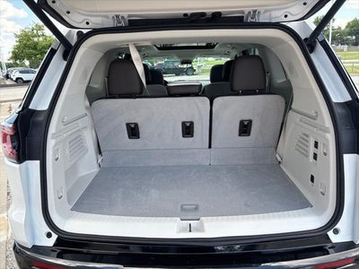2024 GMC Acadia AWD Denali