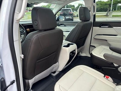 2024 GMC Acadia AWD Denali