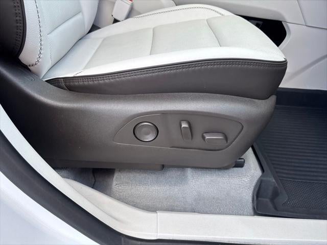 2024 GMC Acadia AWD Denali