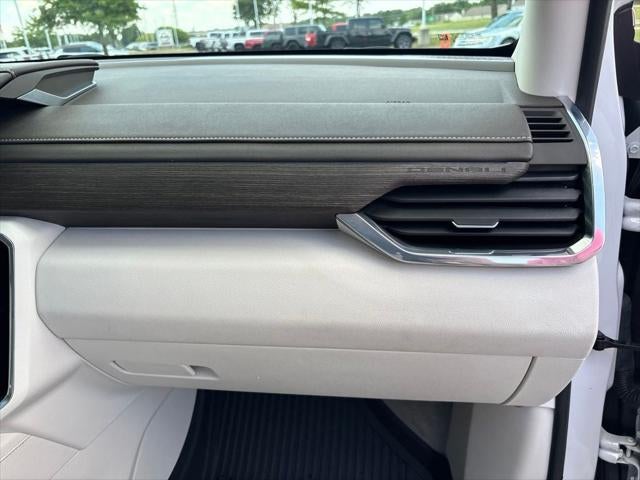 2024 GMC Acadia AWD Denali
