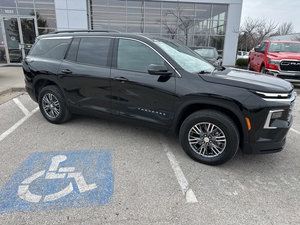 2025 Chevrolet Traverse LT 1LT