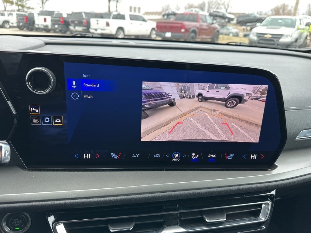 2025 Chevrolet Traverse LT 1LT