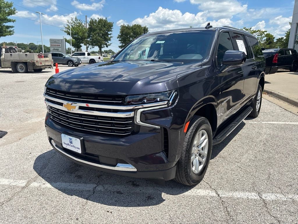 2024 Chevrolet Suburban 4WD LT