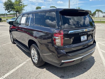 2024 Chevrolet Suburban 4WD LT