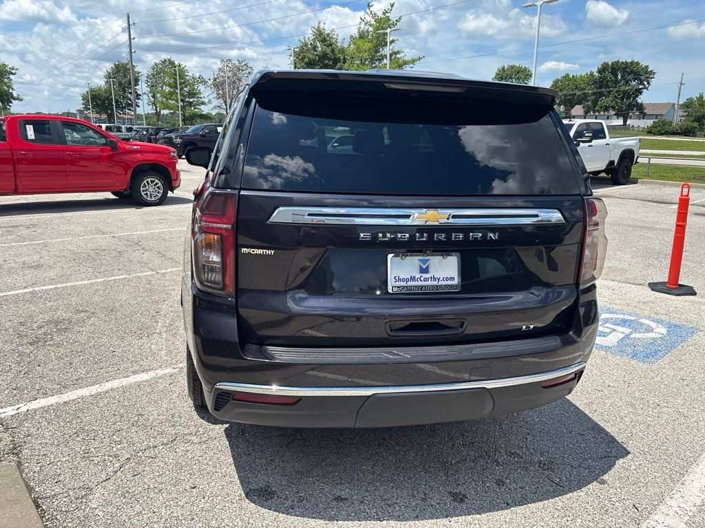 2024 Chevrolet Suburban 4WD LT