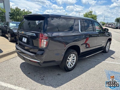 2024 Chevrolet Suburban 4WD LT