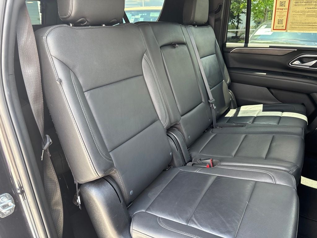 2024 Chevrolet Suburban 4WD LT