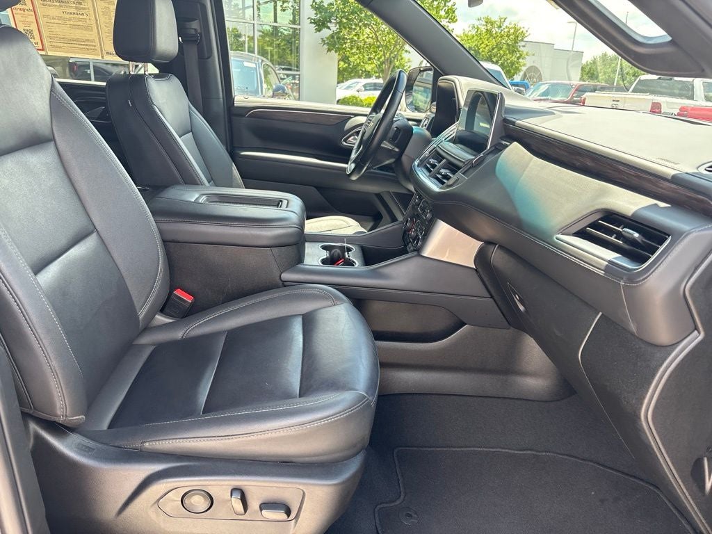 2024 Chevrolet Suburban 4WD LT
