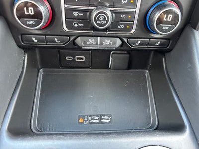 2024 Chevrolet Suburban 4WD LT