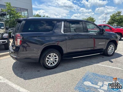 2024 Chevrolet Suburban 4WD LT