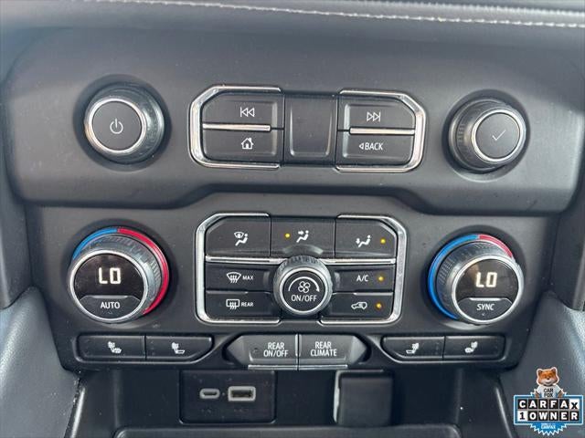 2024 Chevrolet Suburban 4WD LT