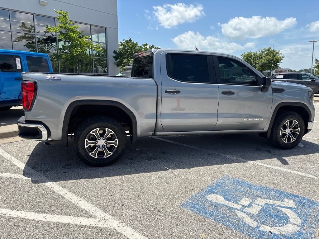 2024 GMC Sierra 1500 4WD Crew Cab Short Box Pro