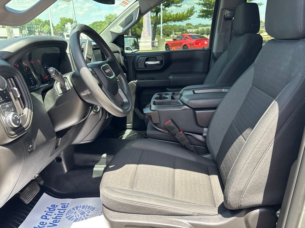 2024 GMC Sierra 1500 4WD Crew Cab Short Box Pro