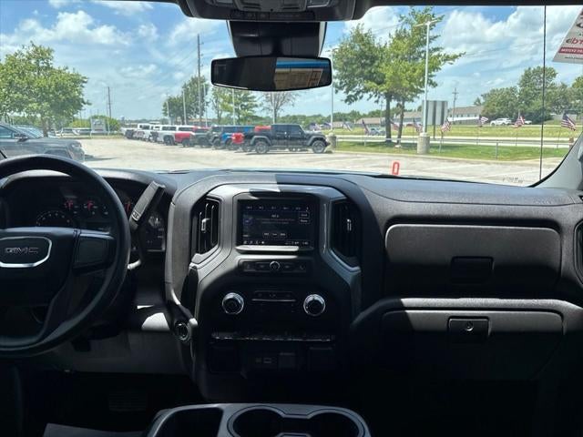 2024 GMC Sierra 1500 4WD Crew Cab Short Box Pro