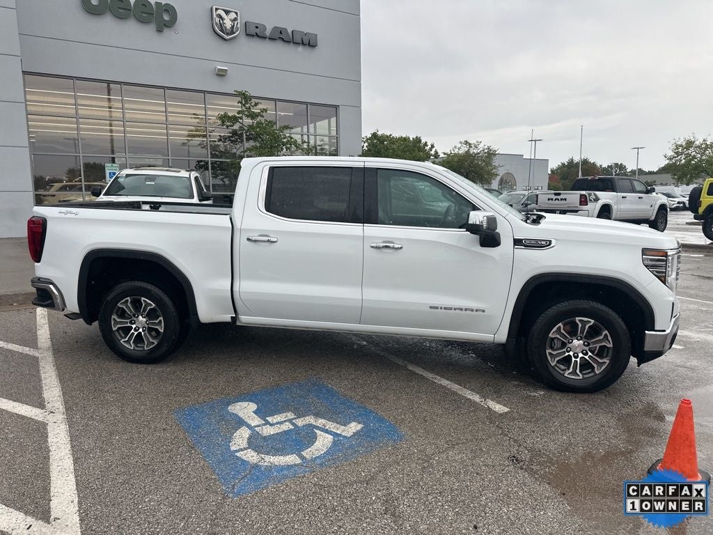 2024 GMC Sierra 1500 SLT