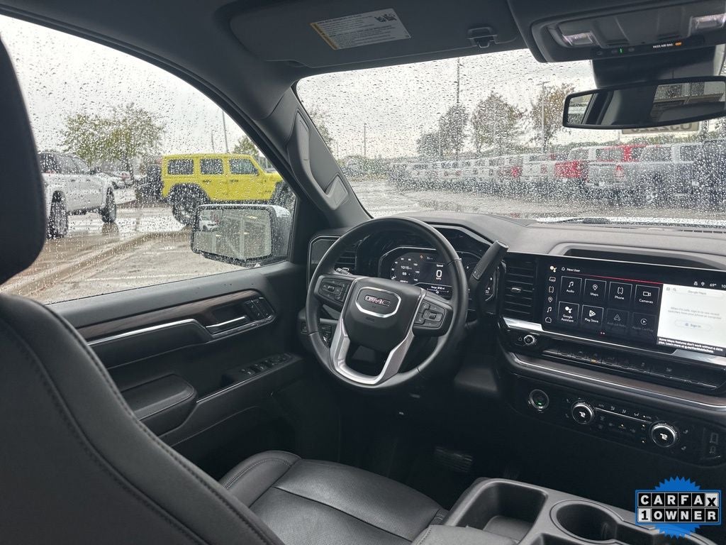 2024 GMC Sierra 1500 SLT