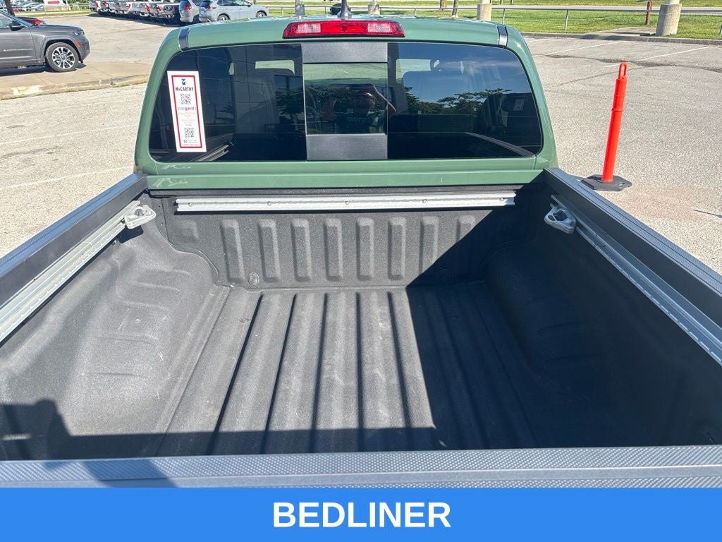 2023 Nissan Frontier Crew Cab PRO-4X 4x4