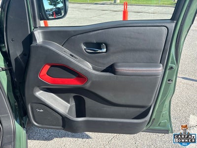 2023 Nissan Frontier Crew Cab PRO-4X 4x4