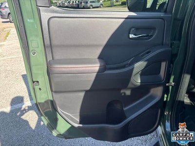 2023 Nissan Frontier Crew Cab PRO-4X 4x4