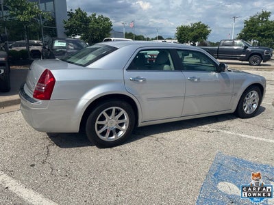 2005 Chrysler 300C Base