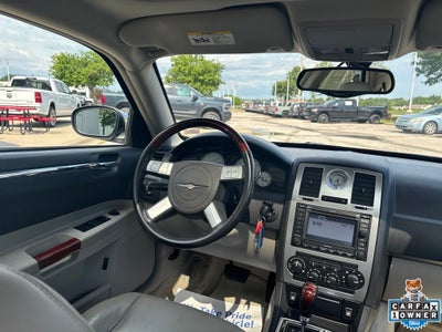 2005 Chrysler 300C Base