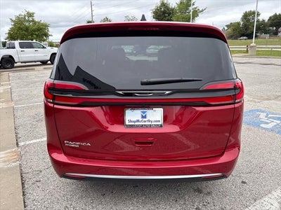 2027 Chrysler Pacifica PACIFICA SELECT