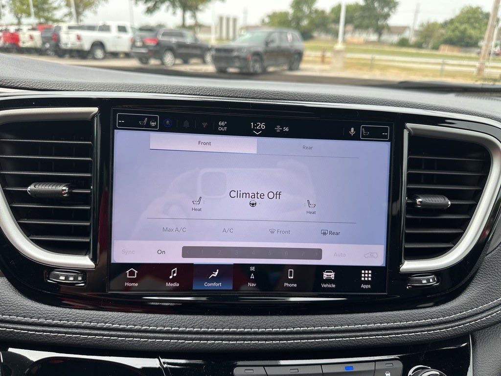 2026 Chrysler Pacifica Select