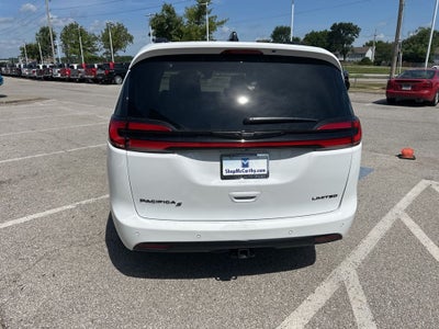2025 Chrysler Pacifica Limited