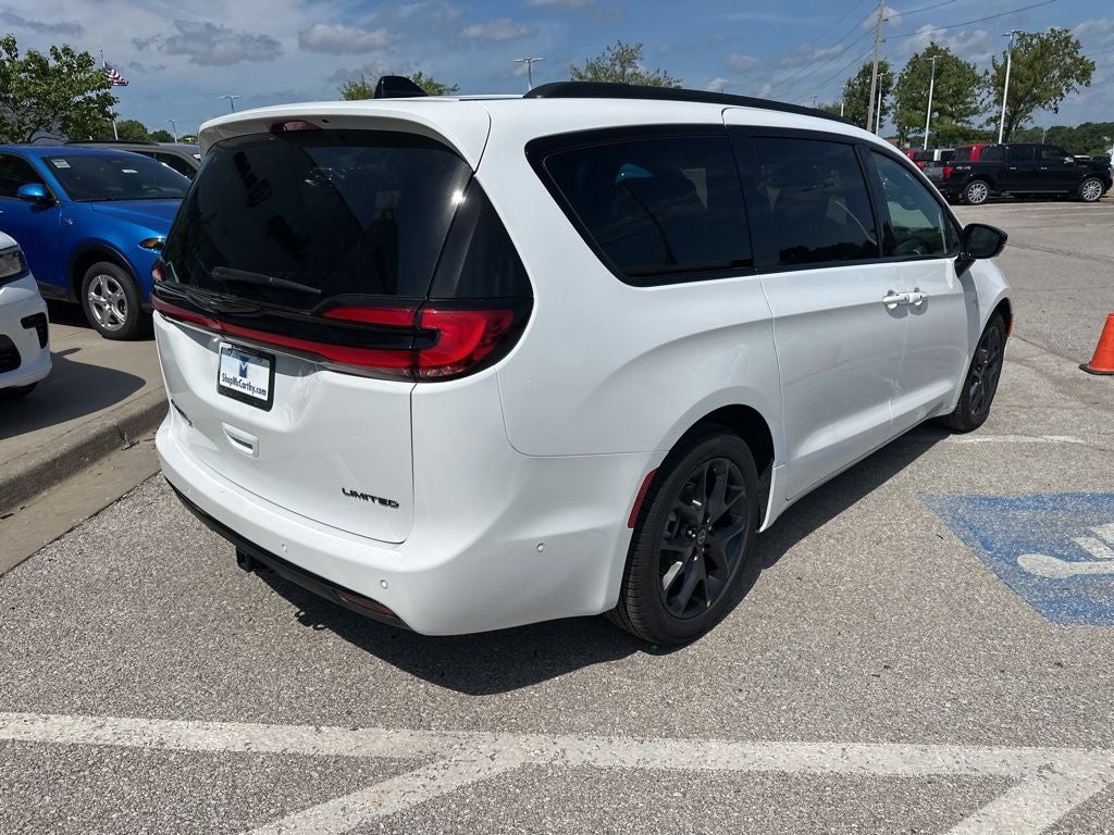2025 Chrysler Pacifica Limited