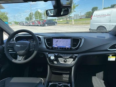 2025 Chrysler Pacifica PACIFICA LIMITED