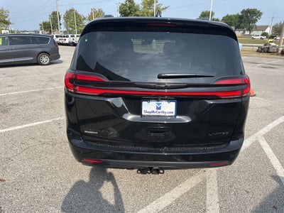 2026 Chrysler Pacifica Limited
